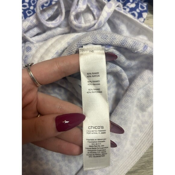 Chico’s Blue And White Gradient Circle Dot Sweater Tunic Size 1 sz 8 Medium A6 - Picture 7 of 8